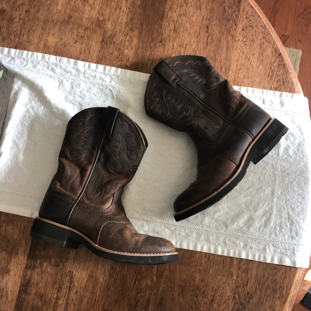 Ariat Kids Leather Heritage Cowboy Boots 1.5